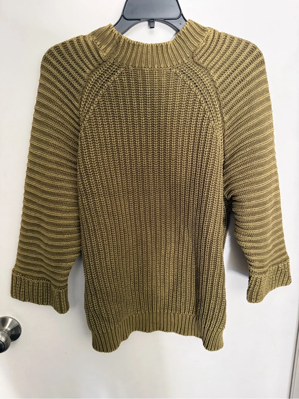 EUC Anthropologie Maeve Mackenzie chunky ribbed sweater Size Medium